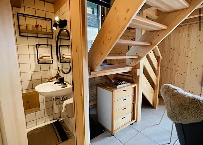 Huettli Weitblick 10 Minuten Zur Skigondel Und Aletschgletscher Naters